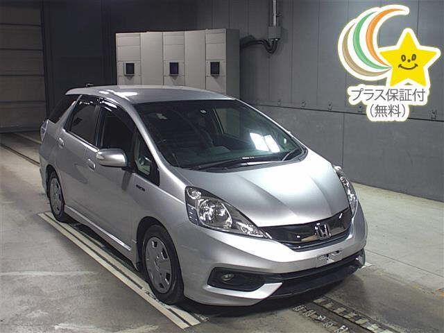 30047 Honda Fit shuttle GP2 2014 г. (JU Gifu)